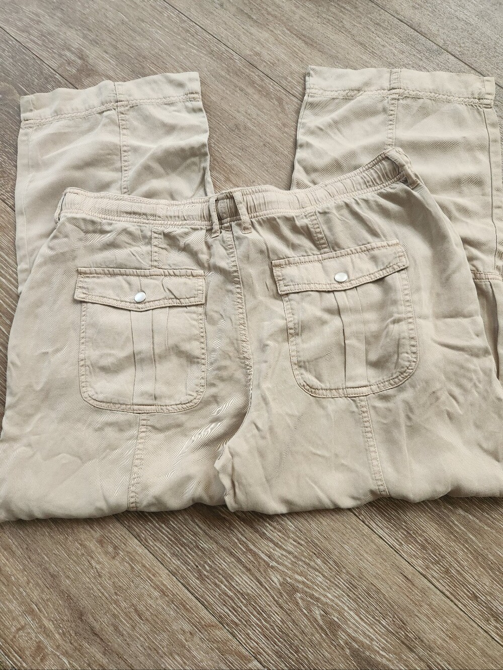 NWT Khaki Cargo Pants XL - Picture 2 of 6
